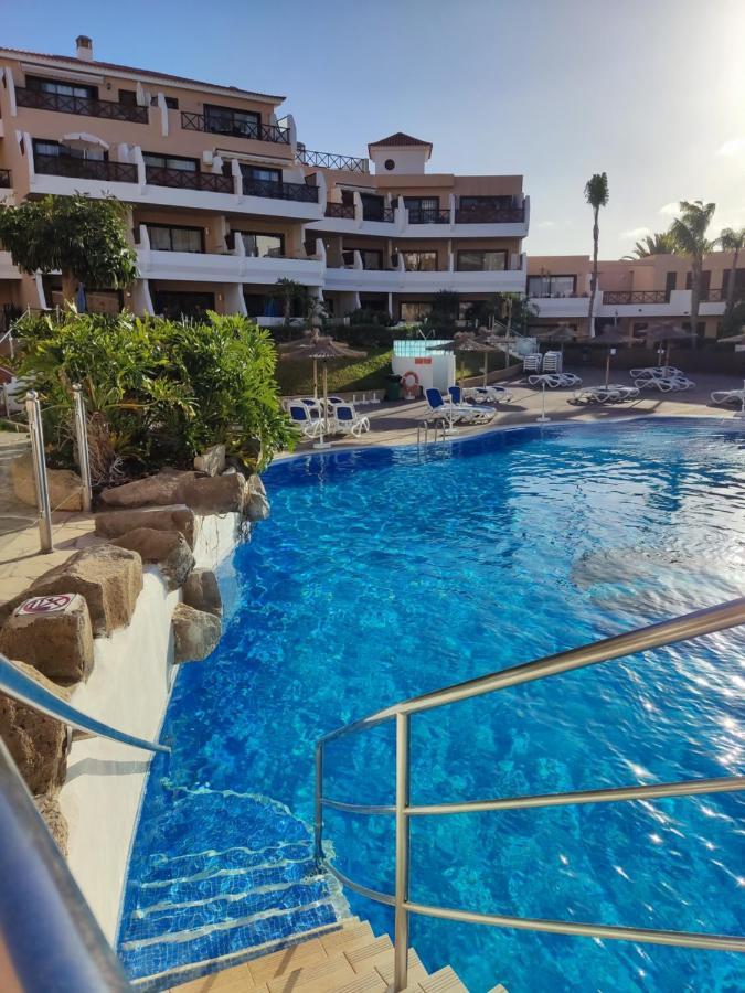 "Mini Golf Estudio" Terraza Privada Y Piscina ซานมิเกลเดียโบนา ภายนอก รูปภาพ